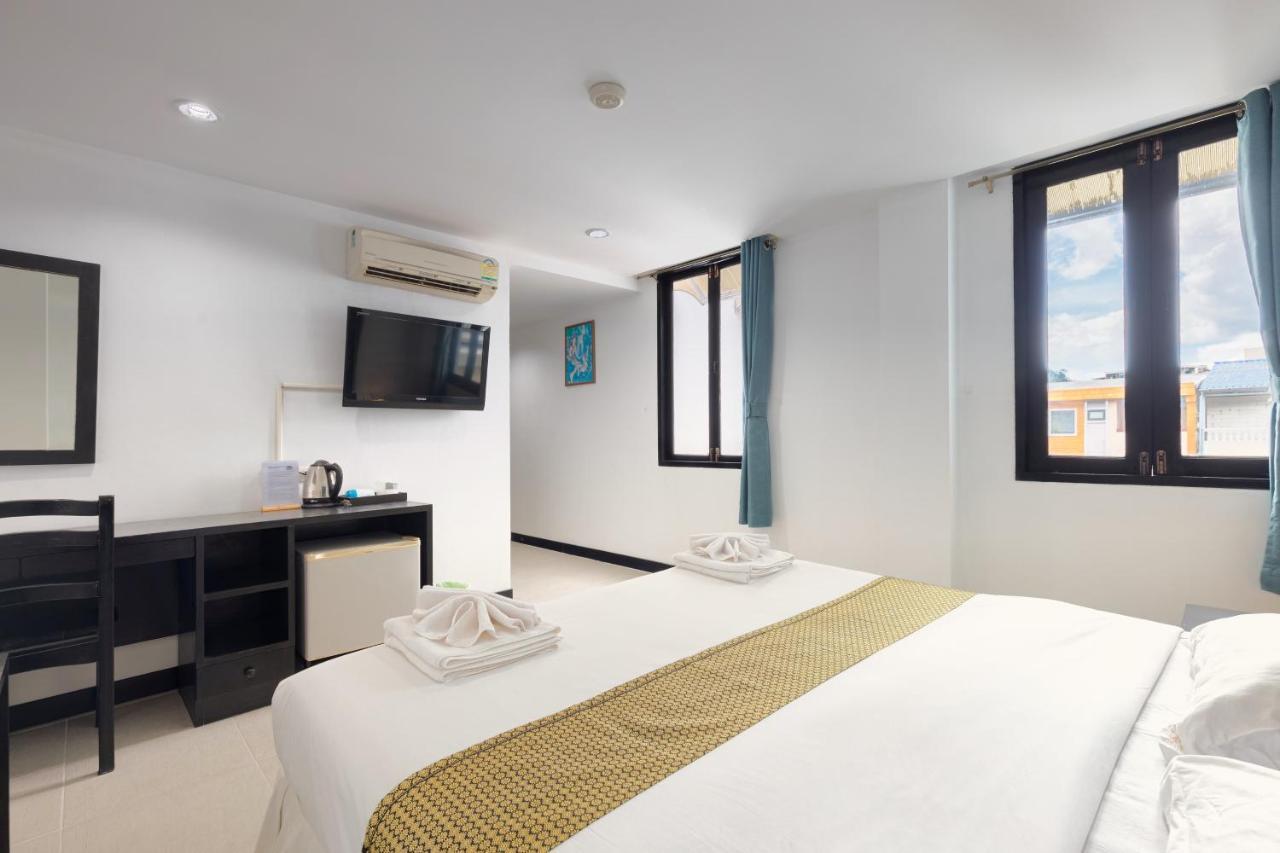 Noble House - 200 Meters Patong Beach Phuket Екстериор снимка